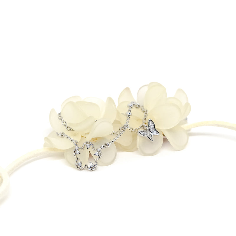 Fluer de Lune Bracelet